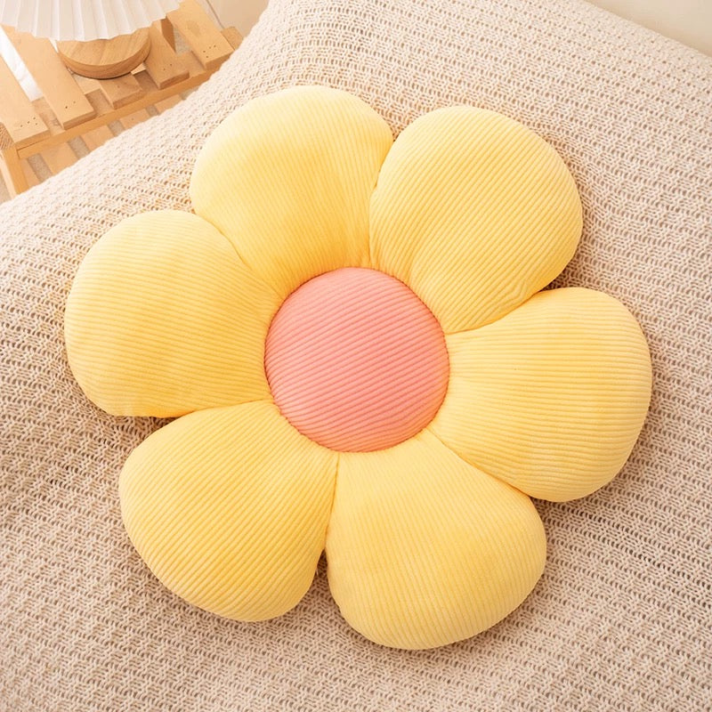 Vibrant Flower-Shaped Chair Cushion – Whimsical Petal Design Pillow