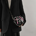 Casual goth heart bag with crossbody style