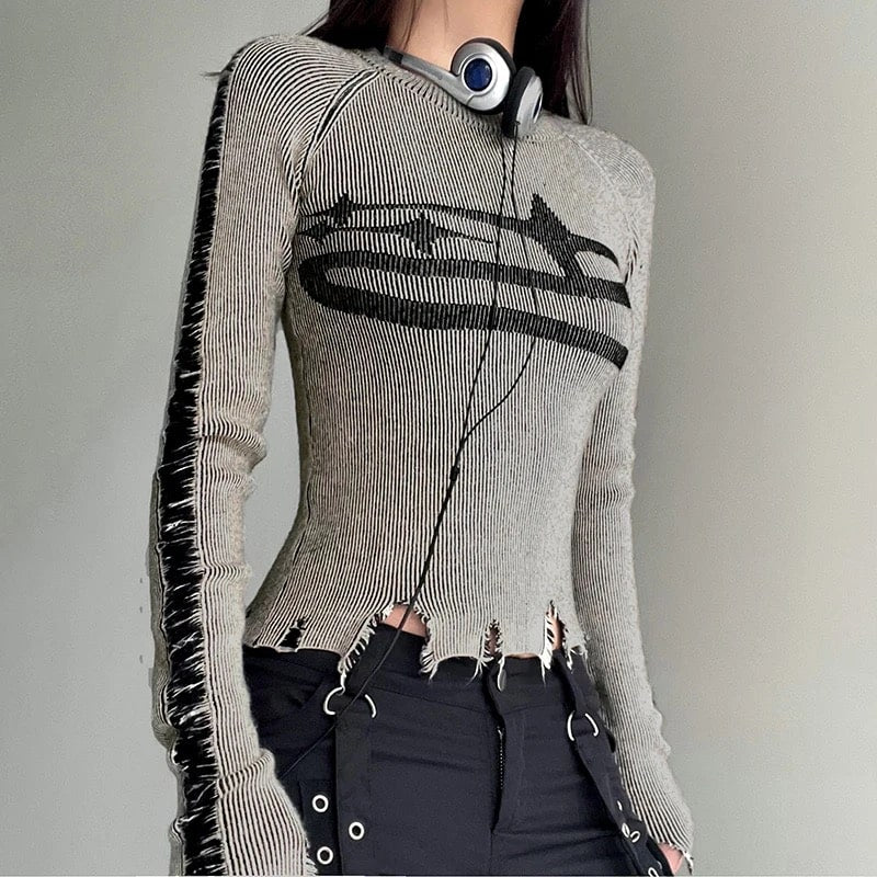 Y2K Streetwear Knit Jumper – Ripped Vintage Style Sweater