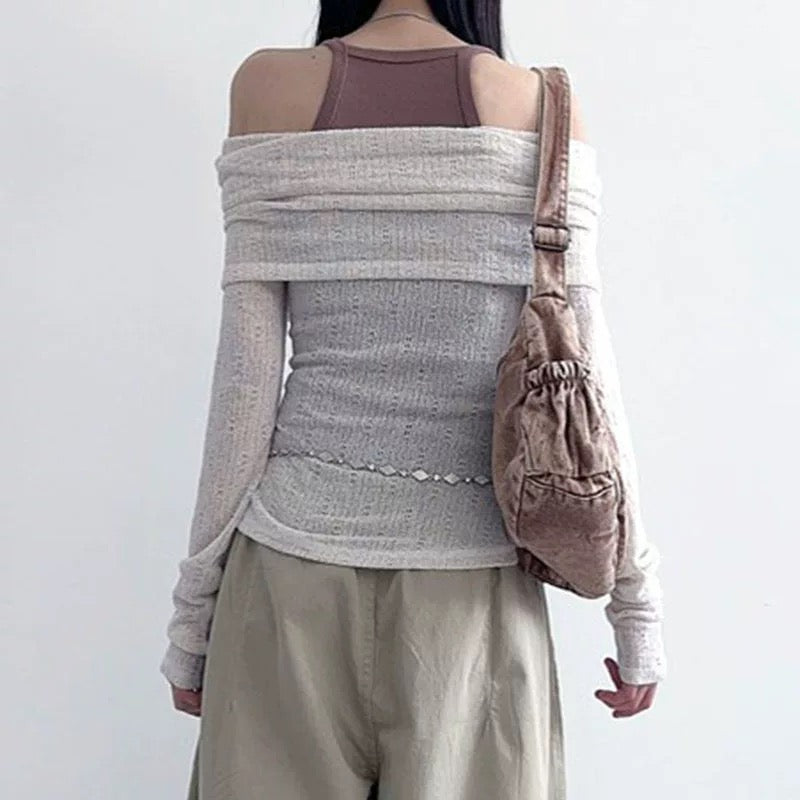 Modern Y2K long sleeve top in retro style